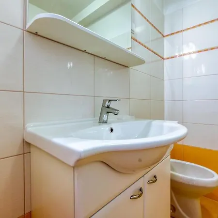 Apartment Luiza With Terrace, Rovinj