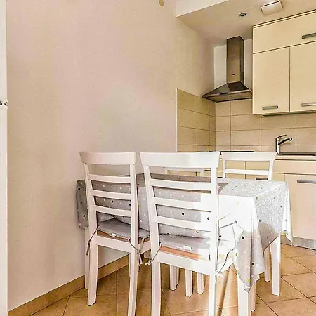 Luiza With Terrace, Appartamento *